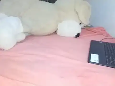 Snapshot of Chandy012 chatting on April 7, 1:33 pm Chandy012 online show from April 7, 1:33 pm