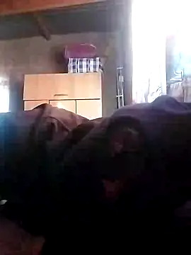 Snapshot of LaneYam chatting on July 15, 7:02 am LaneYam online show from July 15, 7:02 am
