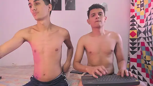 Snapshot of CoupleTwink12 chatting on February 27, 7:36 pm CoupleTwink12 online show from February 27, 7:36 pm