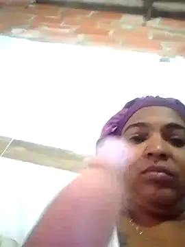 Snapshot of Teresa_mm chatting on October 2, 1:51 pm Teresa mm online show from October 2, 1:51 pm