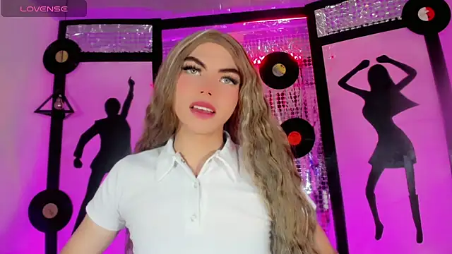 Snapshot of monserrat_deranet chatting on January 21, 7:39 pm monserrat deranet online show from January 21, 7:39 pm