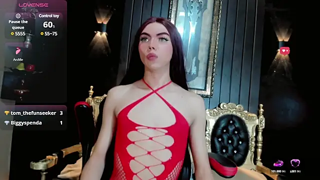 Snapshot of monserrat_deranet chatting on February 5, 10:33 pm monserrat deranet online show from February 5, 10:33 pm