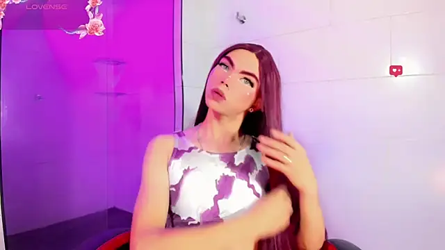 Snapshot of monserrat_deranet chatting on February 6, 7:29 pm monserrat deranet online show from February 6, 7:29 pm