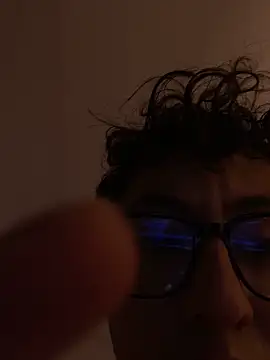 Snapshot of darkdesire_01 chatting on September 28, 3:34 am darkdesire 01 online show from September 28, 3:34 am