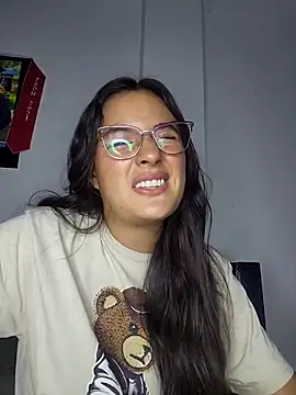 baaby-miiaa online show from March 7, 6:13 am