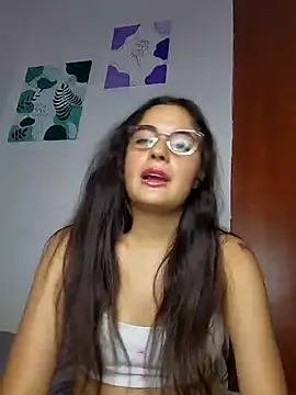 baaby-miiaa online show from March 9, 1:04 pm