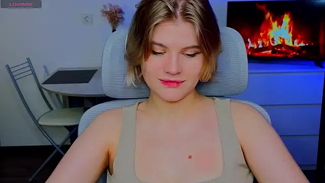 Snapshot of _JessieVibes chatting on January 22, 5:59 pm JessieVibes online show from January 22, 5:59 pm