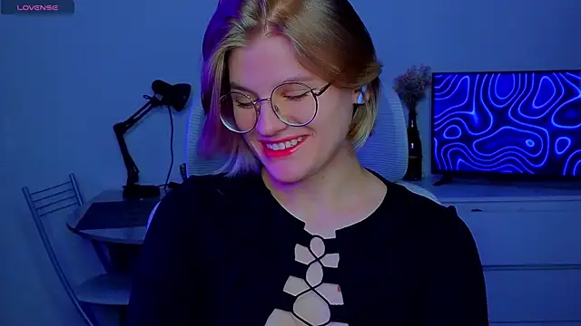 Snapshot of _JessieVibes chatting on February 26, 3:41 pm JessieVibes online show from February 26, 3:41 pm