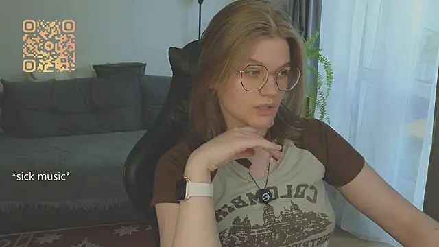  JessieVibes online show from July 18, 1:48 pm