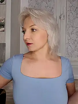 Anesteishen online show from March 3, 7:06 pm