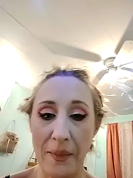 hunybunz69 online show from January 18, 10:28 am