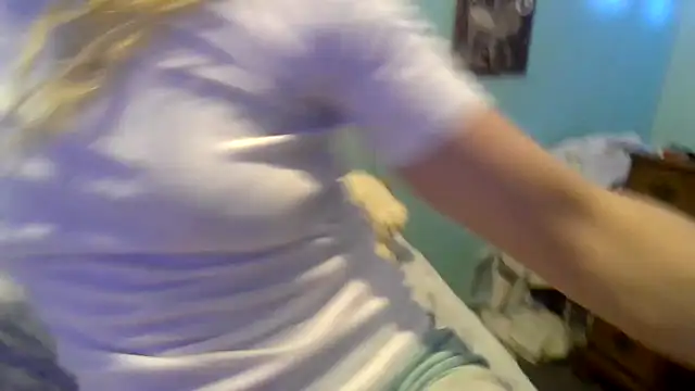 hunybunz69 online show from March 15, 7:09 am