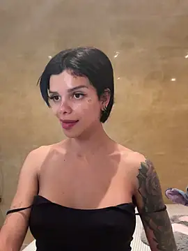 Rosariolovex online show from February 3, 1:51 pm
