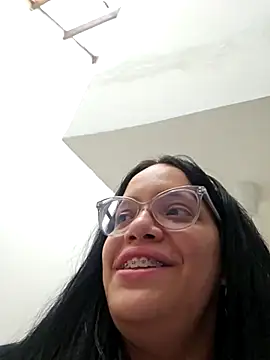 katrina29 online show from February 13, 4:32 am