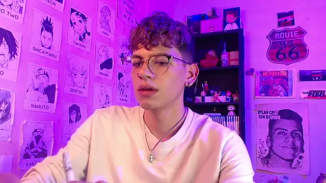 Mickey Magic online show from February 2, 8:35 am