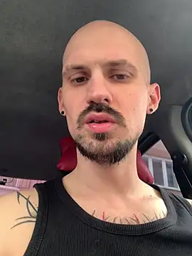 AssHunter4k online show from February 25, 12:34 pm