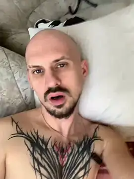 AssHunter4k online show from March 22, 10:17 am