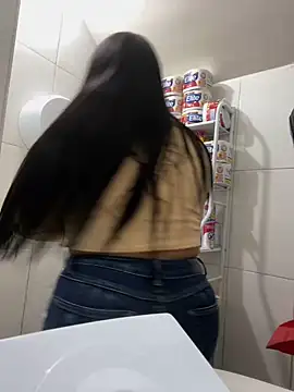 Miia Jazmin online show from February 21, 8:05 pm