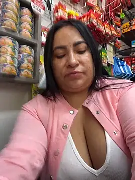 Miia Jazmin online show from June 17, 1:12 pm