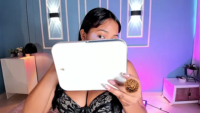 isabella zc online show from June 15, 12:51 pm