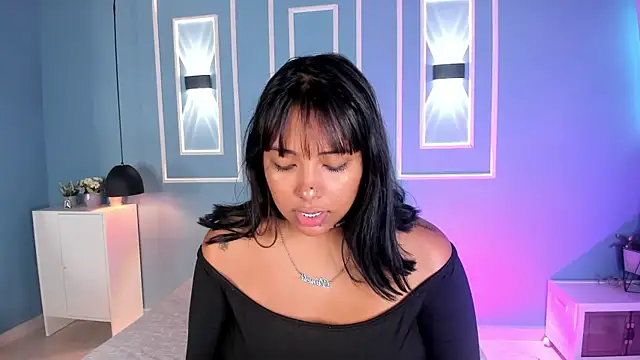 Snapshot of isabella_zc chatting on June 26, 12:20 pm isabella zc online show from June 26, 12:20 pm