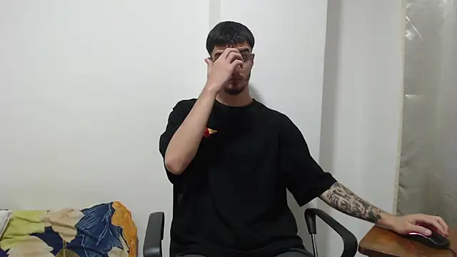 Aleex Miller online show from October 5, 8:12 am