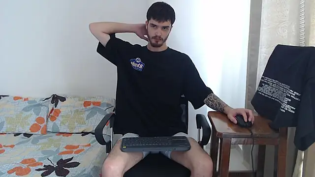 Aleex Miller online show from November 4, 2:49 pm