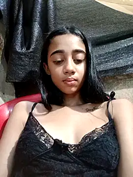 Zoe Sweett18 online show from February 24, 10:25 pm