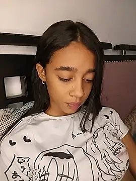 Zoe Sweett18 online show from June 2, 6:32 pm