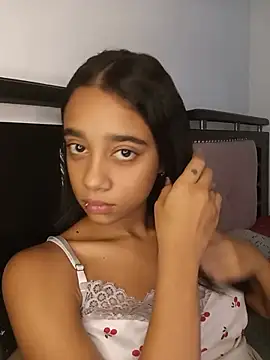 Zoe Sweett18 online show from June 11, 6:17 pm