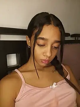 Zoe Sweett18 online show from July 6, 2:08 am