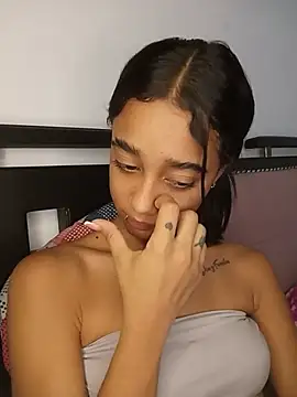 Zoe Sweett18 online show from July 17, 6:24 pm