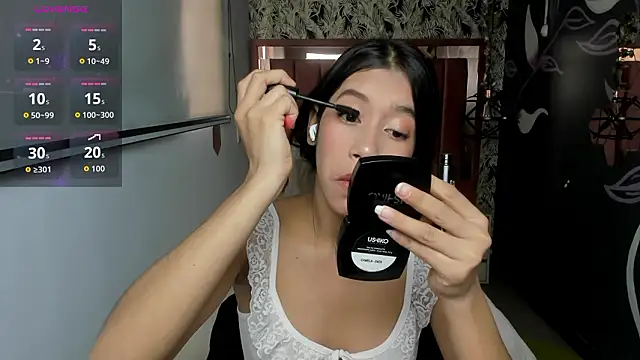 Connie Bell online show from March 12, 2:45 pm