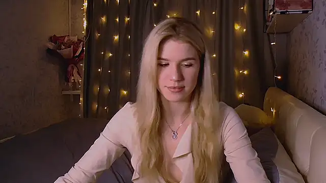 Melissa smith  online show from October 13, 7:14 pm