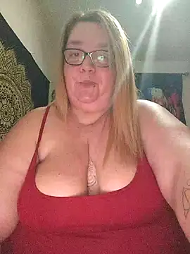 diosacurvy1984 online show from November 19, 11:27 pm