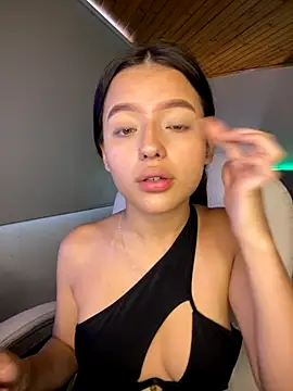 Sofia18 pinkk online show from December 2, 8:59 pm