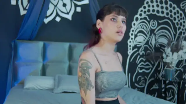 AmbarDupont online show from February 22, 7:47 pm