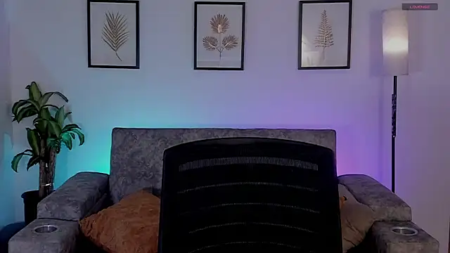 dylanspencer28 online show from March 11, 12:16 am