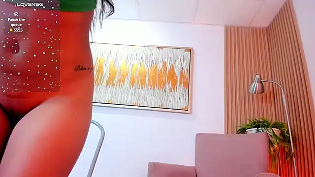 laurah hill online show from January 17, 7:38 pm