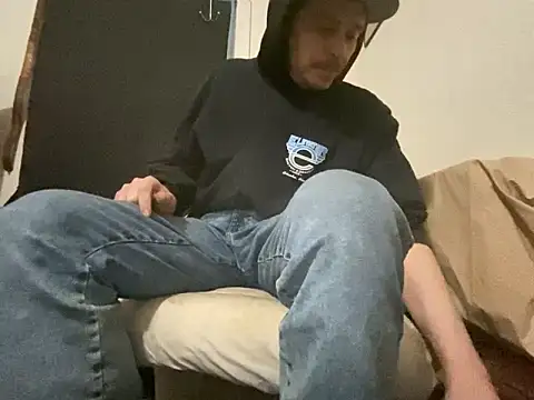 almighty d online show from February 10, 5:00 am