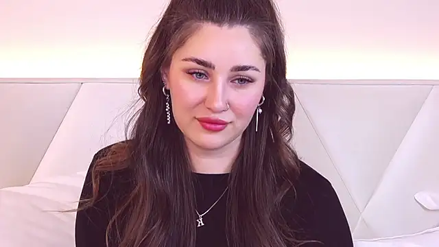 KiraBarlows online show from March 21, 10:06 pm