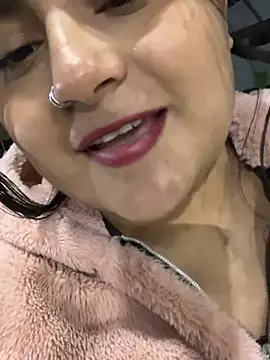 VanneCute1 online show from January 22, 6:52 am