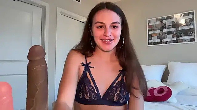 graciesmith27 online show from October 15, 7:25 pm