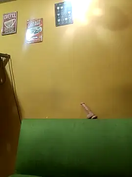 ilonna2025 online show from February 2, 9:13 pm