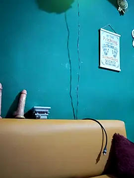 ilonna2025 online show from November 14, 11:02 pm