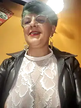 ilonna2025 online show from July 24, 10:08 pm