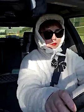 lunahong28 online show from February 11, 12:49 am