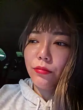 lunahong28 online show from February 28, 7:58 am