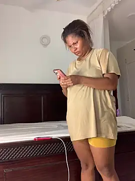 madell online show from March 4, 6:52 am