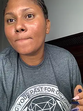 madell online show from March 22, 6:00 pm